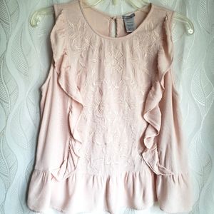 CR Ruffled Floral Embroidered Keyhole Crewneck Thick Strap Tank